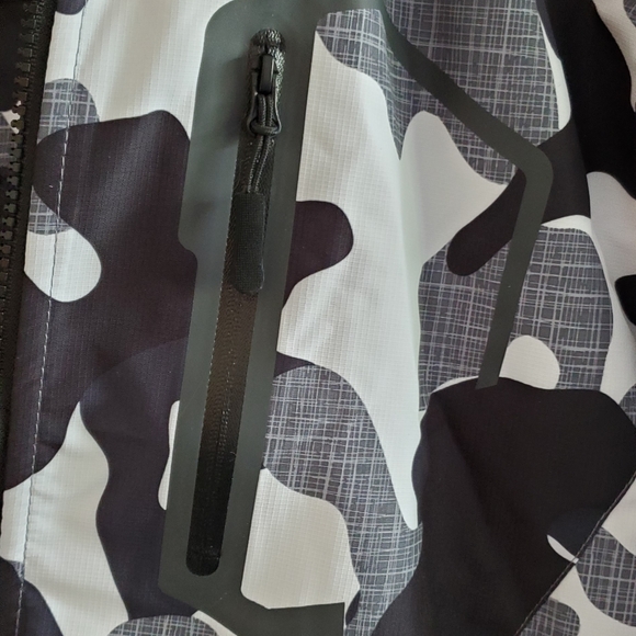 Jacket - Picture 4 of 7